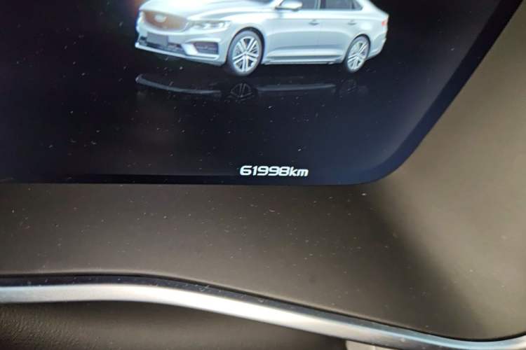 Used Geely Auto Preface 2021 Revised Version 2.0TD Luxury Edition Odometer Close Up