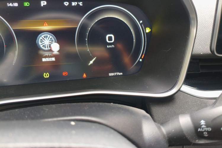 Used Geely Auto Preface 2021 2.0TD Space-Time Edition Starry Celestial Odometer Close Up
