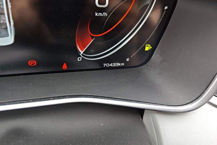 Used Geely Auto Preface 2021 Revised Version 2.0TD Luxury Edition Odometer Close Up