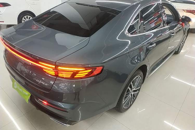 Used Geely Auto Preface 2021 Revised Version 2.0TD Luxury Edition Rear Right 45 Deg