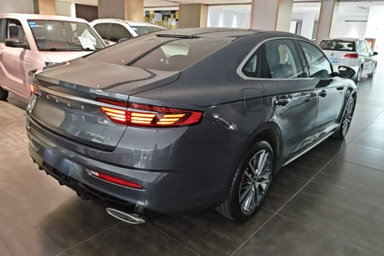 Used Geely Auto Preface 2021 Revised Version 2.0TD Luxury Edition Rear Right 45 Deg