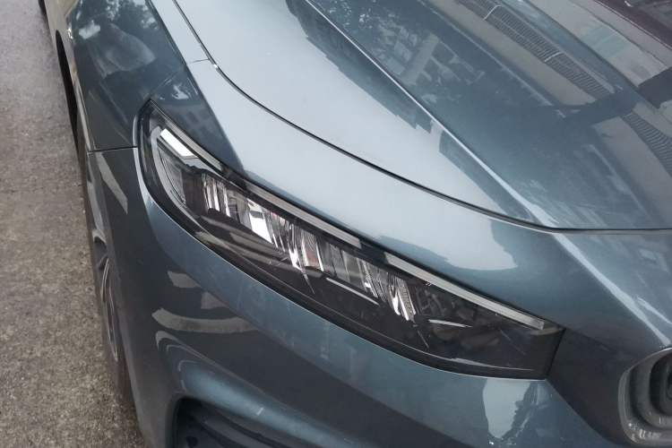 Used Geely Auto Preface 2021 2.0TD Luxury Version Right Front Headlight