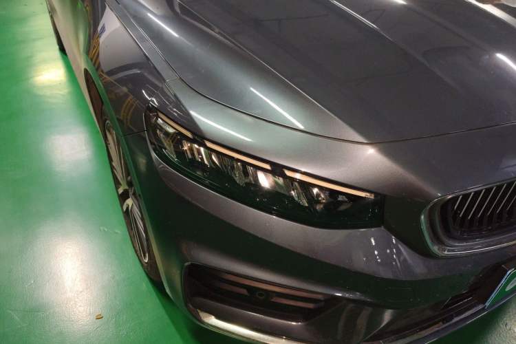 Used Geely Auto Preface 2021 2.0TD Luxury Version Right Front Headlight