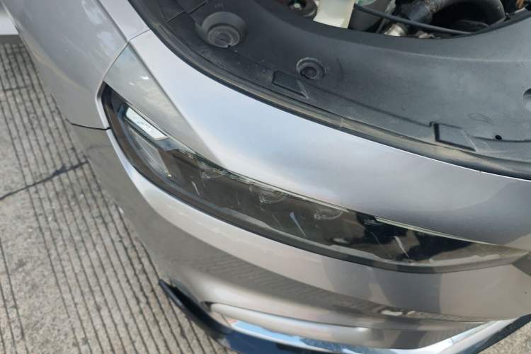 Used Geely Auto Preface 2021 Revised Version 2.0TD Luxury Edition Right Front Headlight