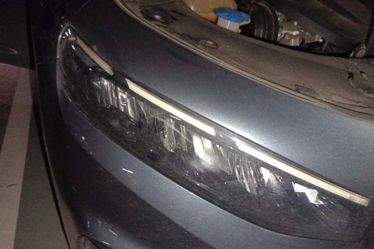 Used Geely Auto Preface 2021 Revised Version 2.0TD Luxury Edition Right Front Headlight