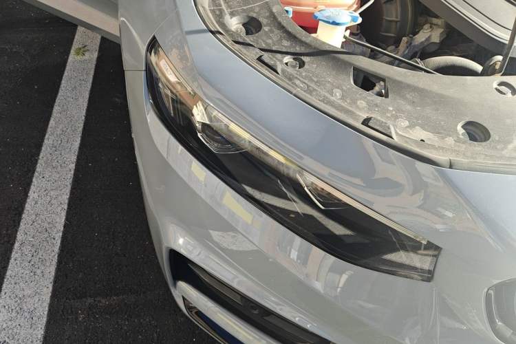 Used Geely Auto Preface 2021 2.0TD Space-Time Edition Starry Celestial Right Front Headlight