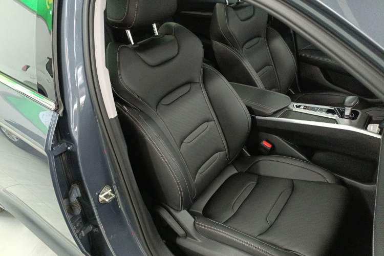 Used Geely Auto Preface 2021 2.0TD Luxury Version Right Front Seat