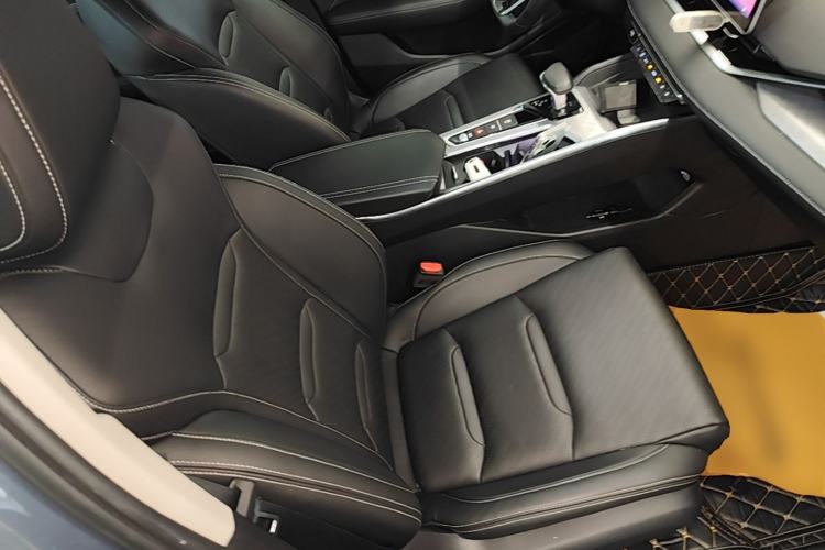 Used Geely Auto Preface 2021 2.0TD Luxury Version Right Front Seat