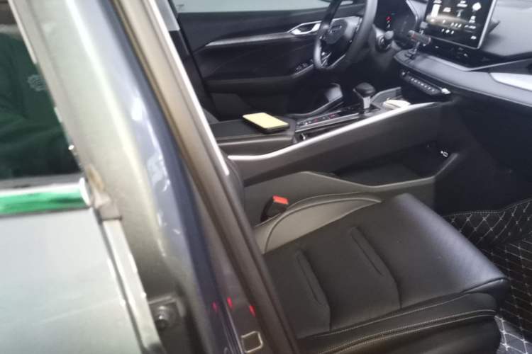 Used Geely Auto Preface 2021 2.0TD Luxury Version Right Front Seat