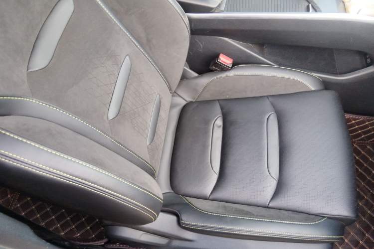 Used Geely Auto Preface 2021 2.0TD Space-Time Edition Hao Yue Right Front Seat