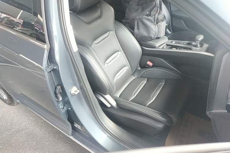 Used Geely Auto Preface 2021 2.0TD Luxury Version Right Front Seat