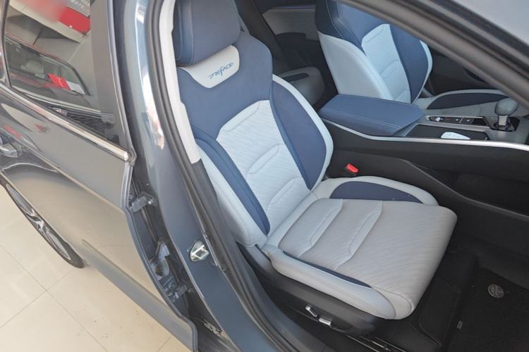 Used Geely Auto Preface 2021 Revised Version 2.0TD Luxury Edition Right Front Seat