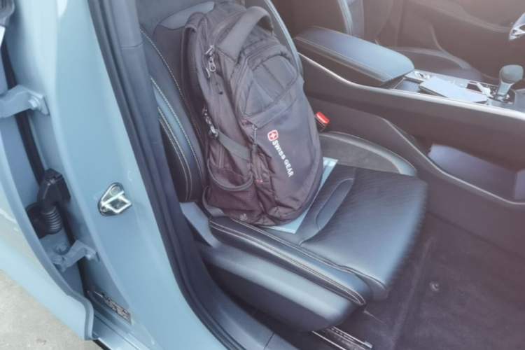 Used Geely Auto Preface 2021 2.0TD Space-Time Edition Hao Yue Right Front Seat