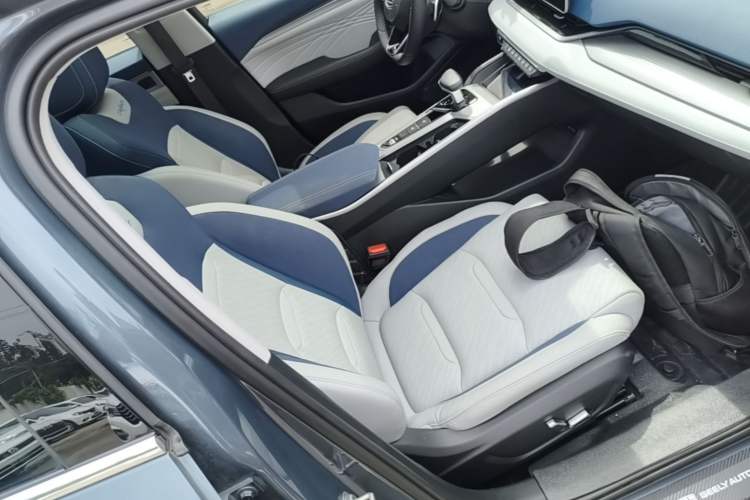 Used Geely Auto Preface 2021 Revised Version 2.0TD Luxury Edition Right Front Seat