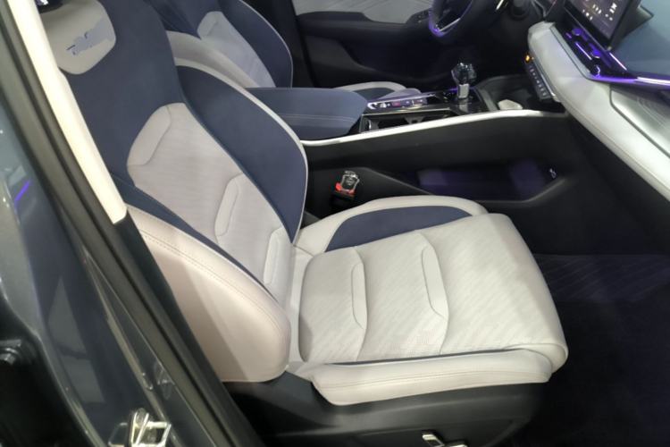 Used Geely Auto Preface 2021 Revised Version 2.0TD Luxury Edition Right Front Seat
