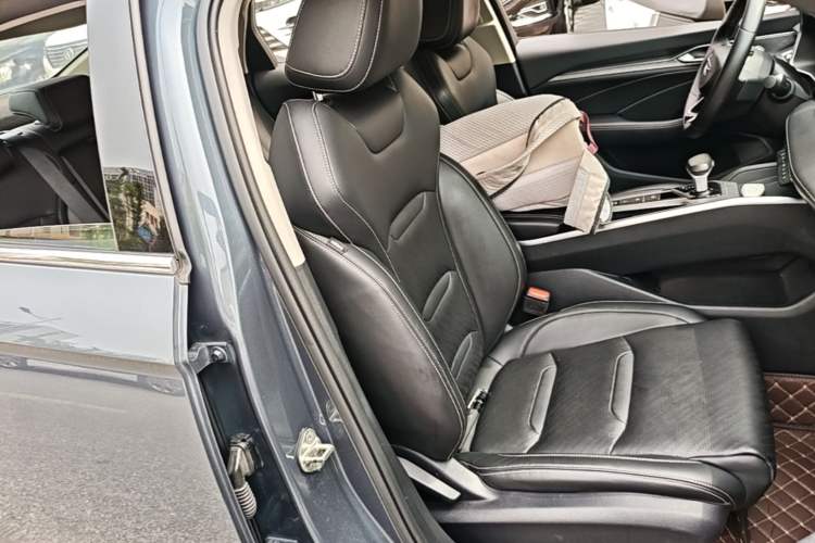 Used Geely Auto Preface 2021 2.0TD Luxury Version Right Front Seat