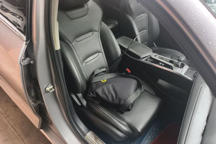 Used Geely Auto Preface 2021 2.0TD Luxury Version Right Front Seat