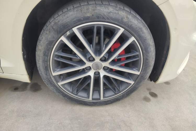 Used Geely Auto Preface 2021 Revised Version 2.0TD Luxury Edition Right Front Wheel Hub