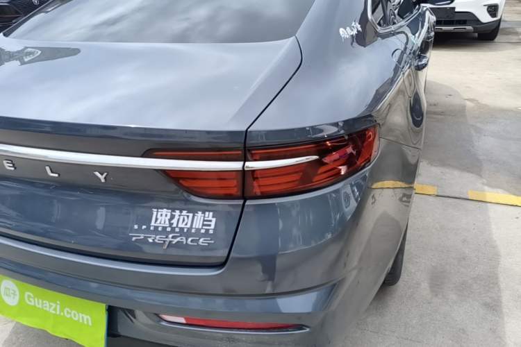 Used Geely Auto Preface 2021 Revised Version 2.0TD Luxury Edition Right Rear Taillight