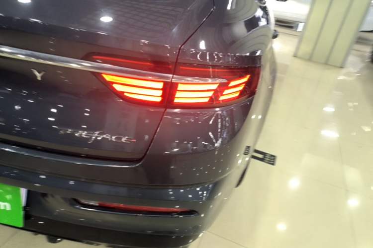 Used Geely Auto Preface 2021 Revised Version 2.0TD Luxury Edition Right Rear Taillight