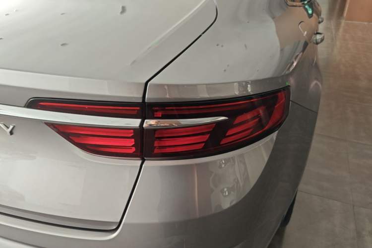 Used Geely Auto Preface 2021 2.0TD Luxury Version Right Rear Taillight