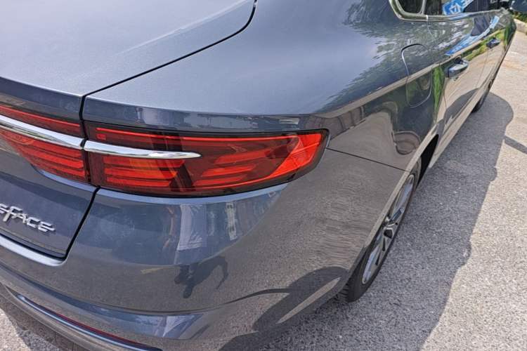 Used Geely Auto Preface 2021 2.0TD Luxury Version Right Rear Taillight