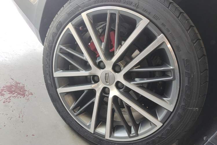 Used Geely Auto Preface 2021 Revised Version 2.0TD Luxury Edition Right Rear Wheel Hub
