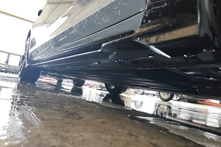 Used Geely Auto Preface 2021 2.0TD Space-Time Edition Hao Yue Right Side Sill