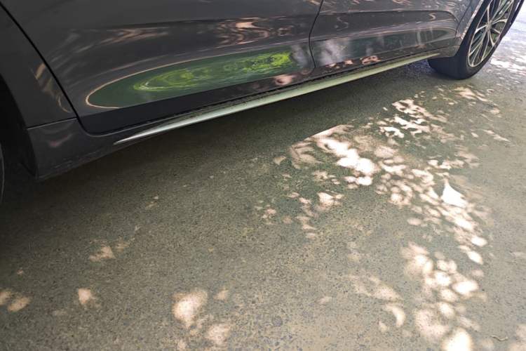 Used Geely Auto Preface 2021 2.0TD Luxury Version Right Side Sill