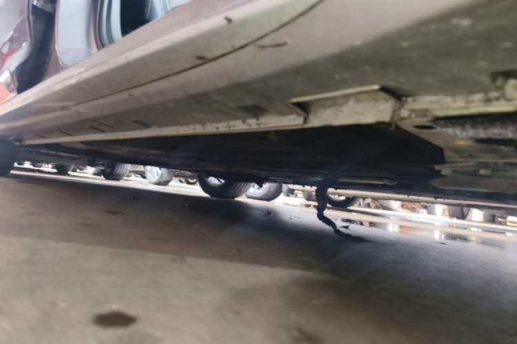Used Geely Auto Preface 2021 2.0TD Luxury Version Right Side Sill
