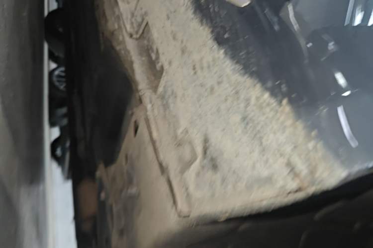 Used Geely Auto Preface 2021 2.0TD Luxury Version Right Side Sill