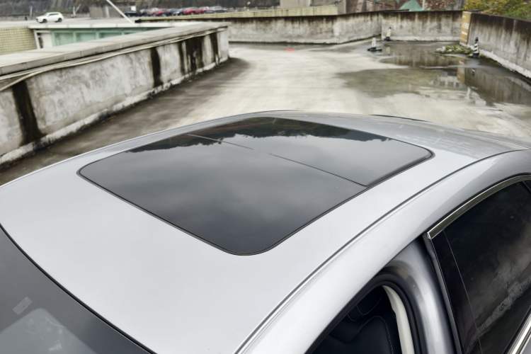 Used Geely Auto Preface 2021 2.0TD Luxury Version Roof