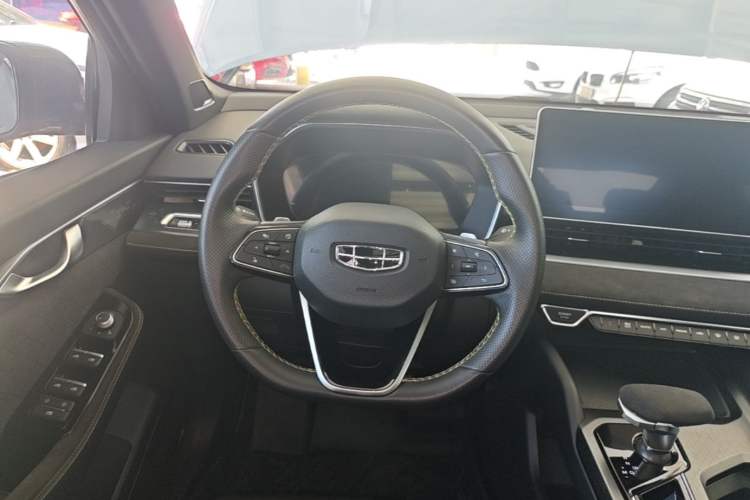 Used Geely Auto Preface 2021 2.0TD Space-Time Edition Starry Celestial Steering Wheel