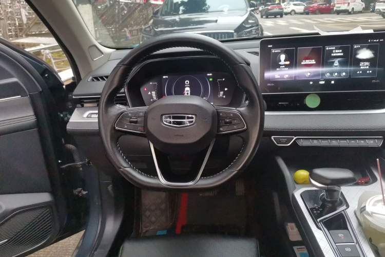 Used Geely Auto Preface 2021 2.0TD Luxury Version Steering Wheel