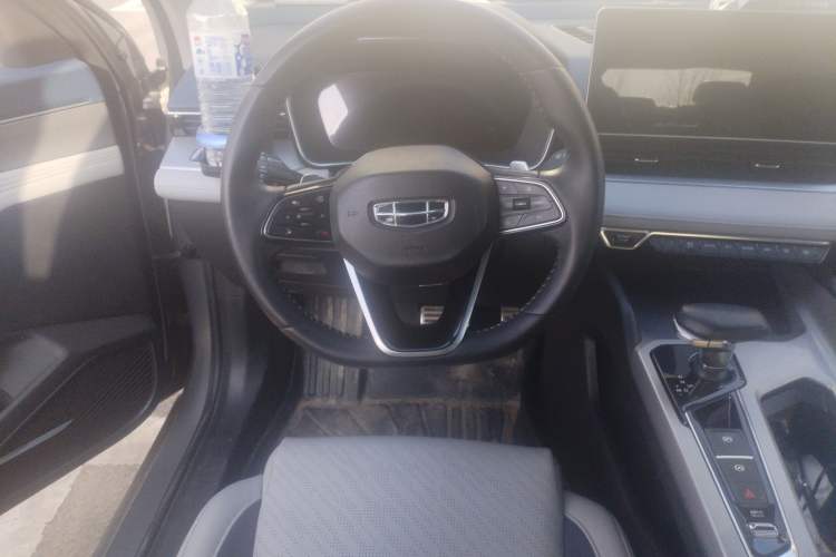 Used Geely Auto Preface 2021 Revised Version 2.0TD Luxury Edition Steering Wheel