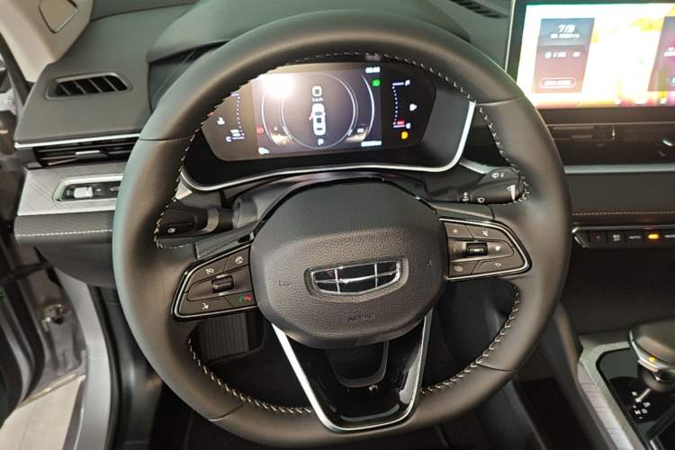 Used Geely Auto Preface 2021 2.0TD Luxury Version Steering Wheel