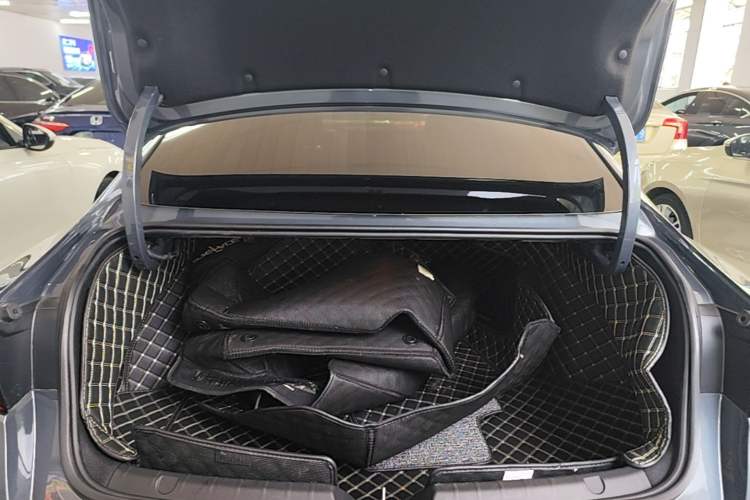 Used Geely Auto Preface 2021 Revised Version 2.0TD Luxury Edition Trunk
