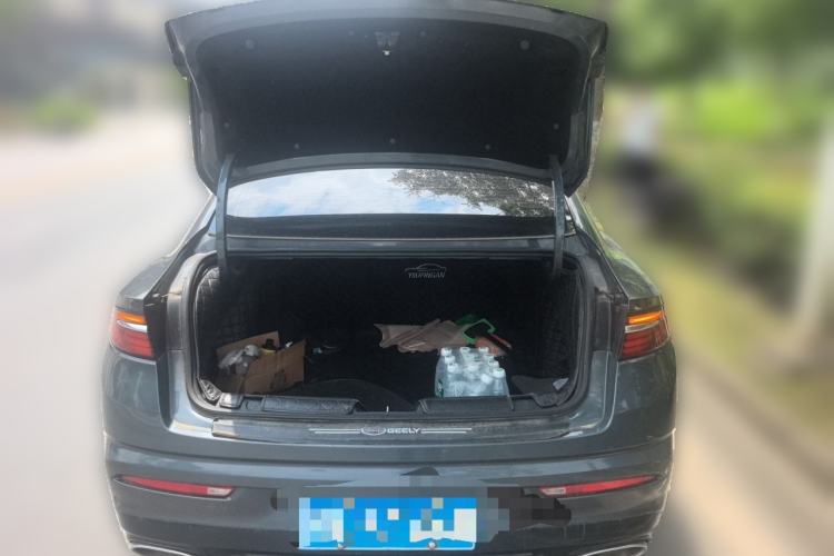 Used Geely Auto Preface 2021 2.0TD Luxury Version Trunk