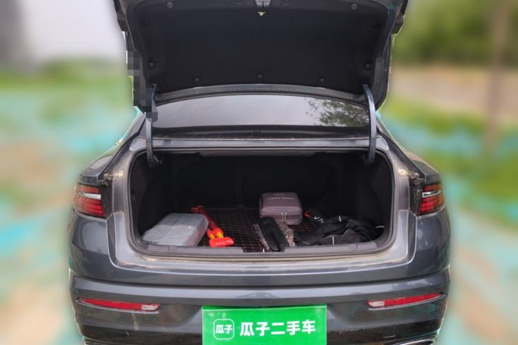 Used Geely Auto Preface 2021 Revised Version 2.0TD Luxury Edition Trunk