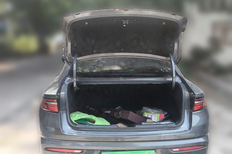 Used Geely Auto Preface 2021 2.0TD Luxury Version Trunk