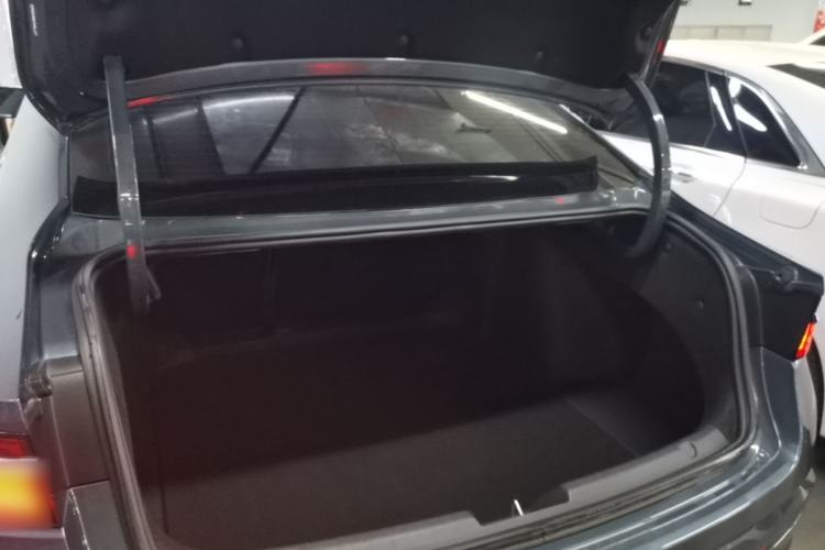 Used Geely Auto Preface 2021 2.0TD Luxury Version Trunk