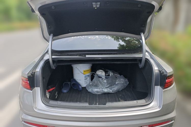Used Geely Auto Preface 2021 2.0TD Luxury Version Trunk