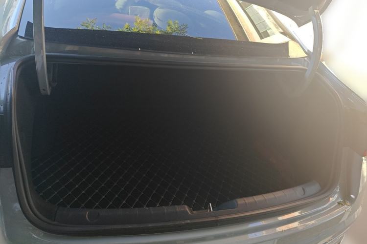Used Geely Auto Preface 2021 2.0TD Space-Time Edition Starry Celestial Trunk