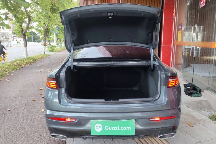 Used Geely Auto Preface 2021 Revised Version 2.0TD Luxury Edition Trunk