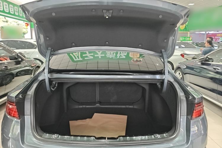 Used Geely Auto Preface 2021 Revised Version 2.0TD Luxury Edition Trunk
