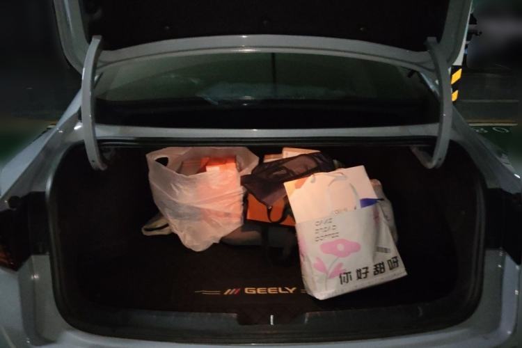 Used Geely Auto Preface 2021 2.0TD Luxury Version Trunk