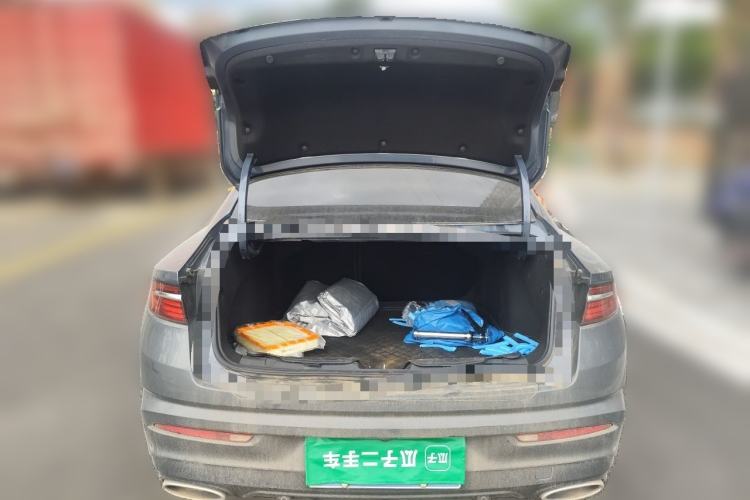 Used Geely Auto Preface 2021 Revised Version 2.0TD Luxury Edition Trunk