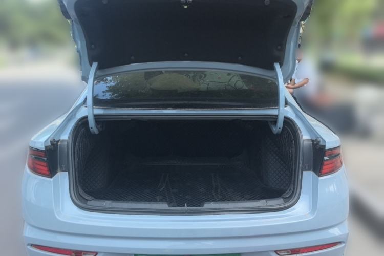 Used Geely Auto Preface 2021 2.0TD Space-Time Edition Starry Celestial Trunk