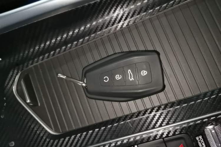 Used Geely Auto Preface 2021 2.0TD Luxury Version Vehicle Key