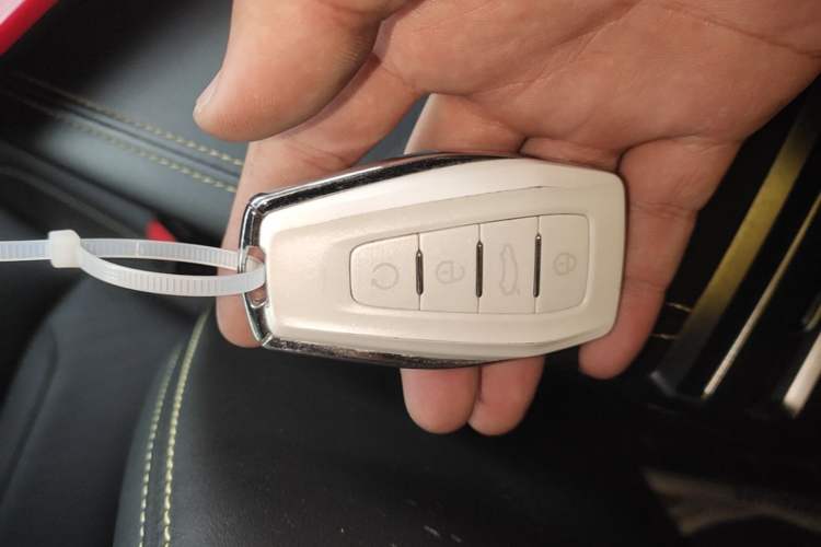 Used Geely Auto Preface 2021 2.0TD Space-Time Edition Hao Yue Vehicle Key